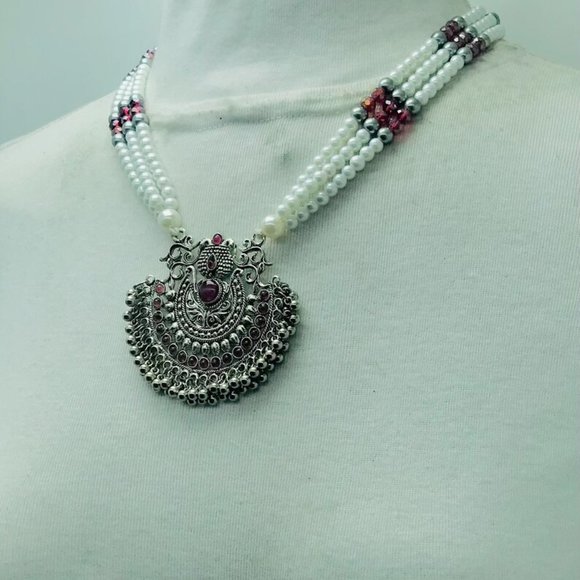 Handmade Layered Beaded Chain Necklace - Picture 2 of 8